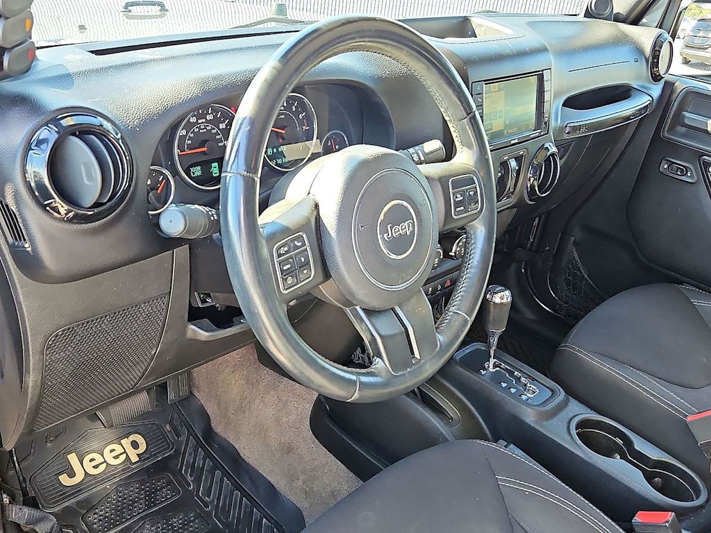 Thumbnail: 2014 Jeep Wrangler - 13