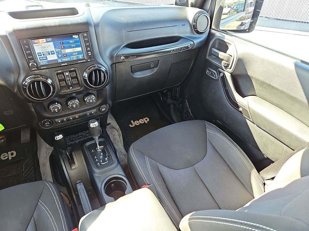 Thumbnail: 2014 Jeep Wrangler - 12