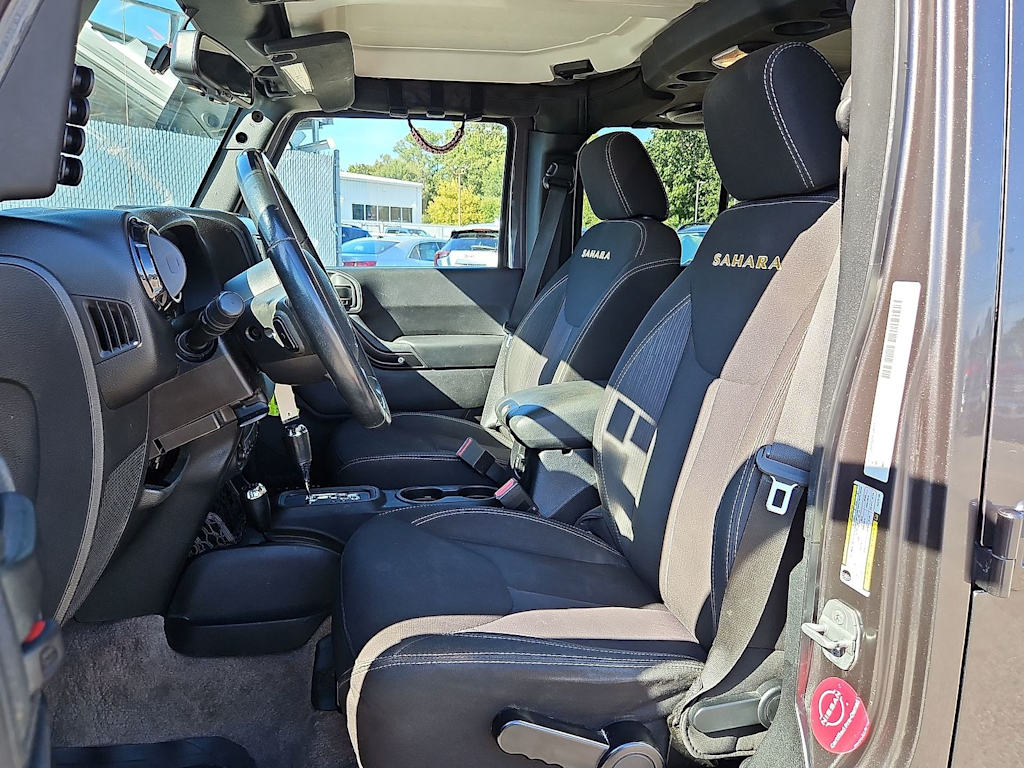 Thumbnail: 2014 Jeep Wrangler - 9