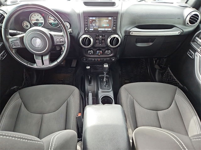 Thumbnail: 2017 Jeep Wrangler - 9