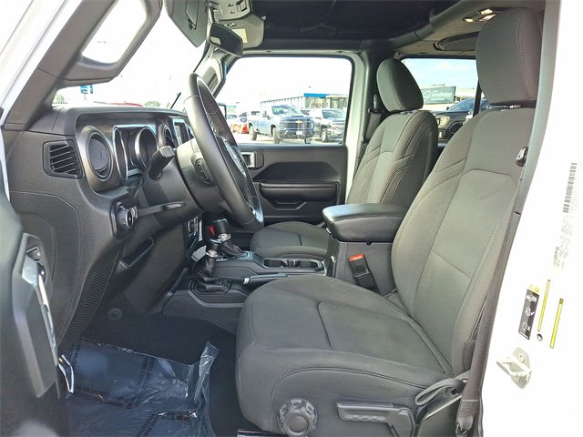 Thumbnail: 2020 Jeep Wrangler - 10