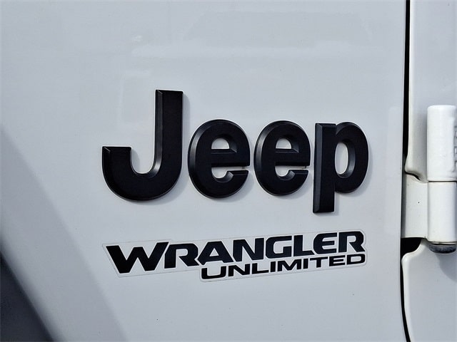Thumbnail: 2020 Jeep Wrangler - 6