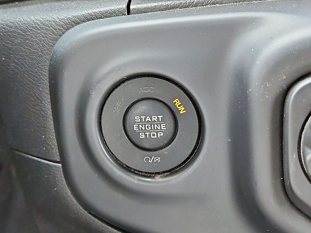 Thumbnail: 2018 Jeep Wrangler - 29