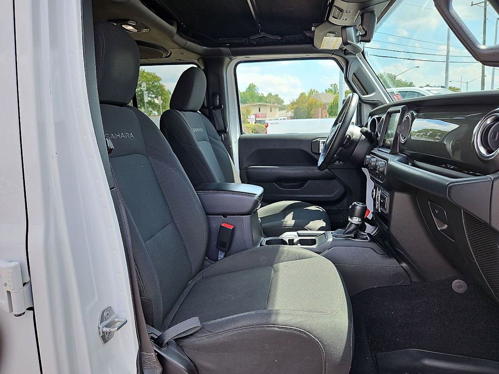 Thumbnail: 2018 Jeep Wrangler - 9