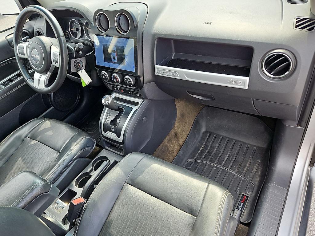 Thumbnail: 2016 Jeep Compass - 35
