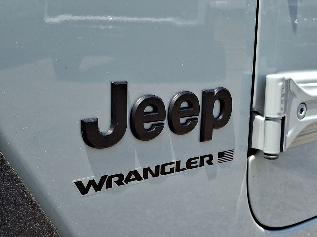 Thumbnail: 2024 Jeep Wrangler - 6