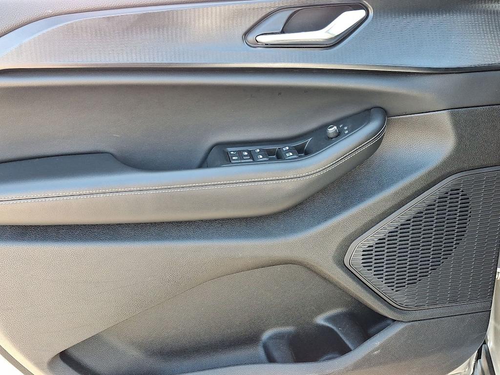 Thumbnail: 2025 Jeep Grand Cherokee - 31