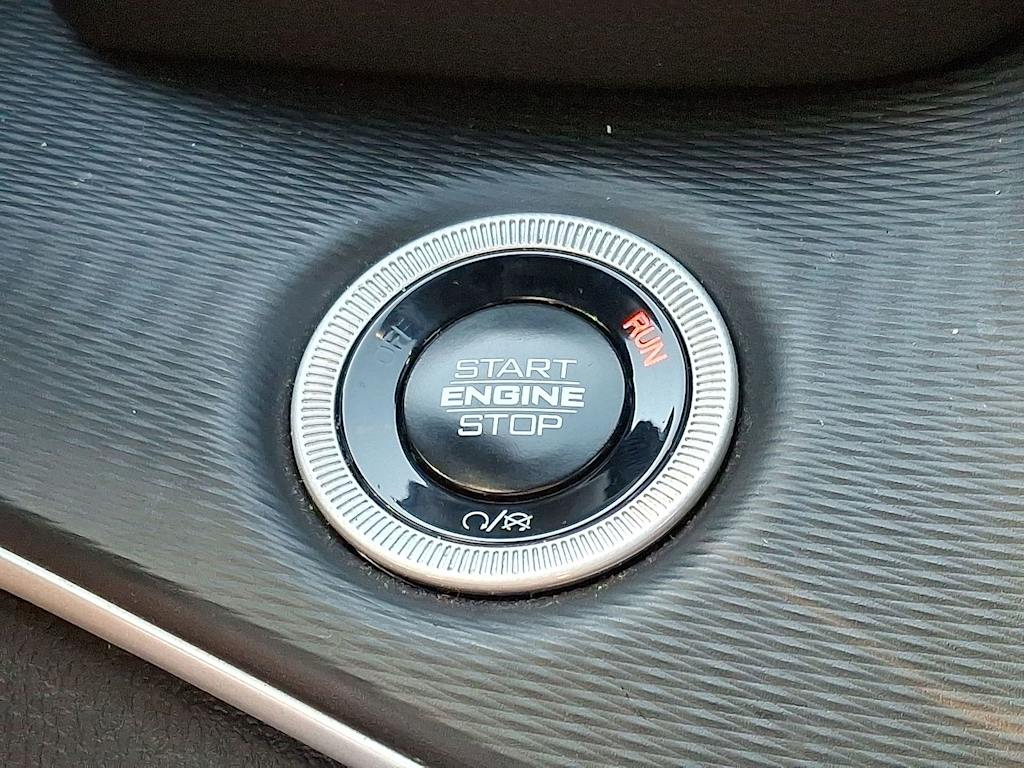 Thumbnail: 2025 Jeep Grand Cherokee - 28