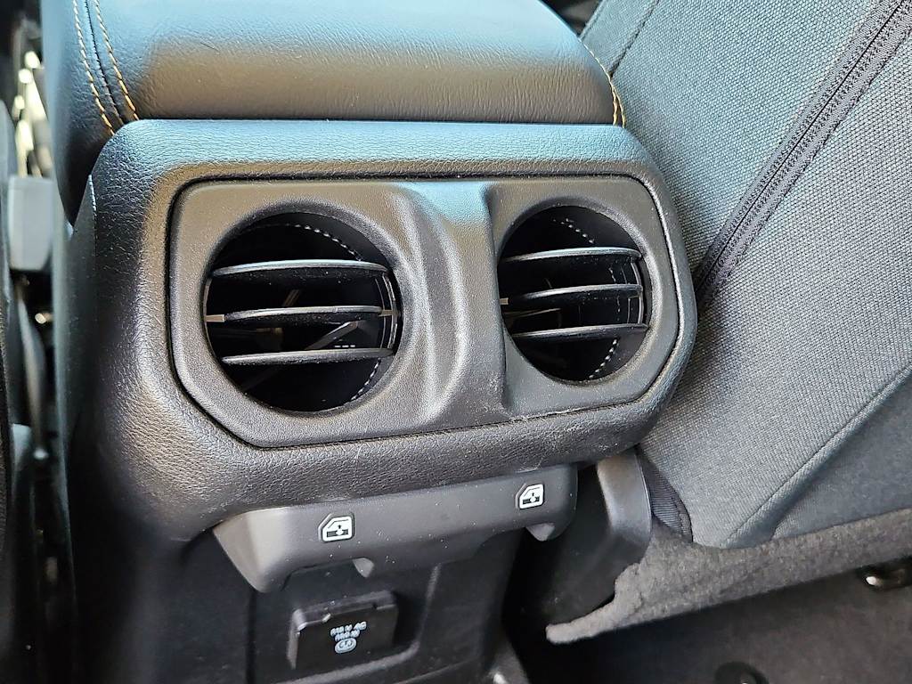 Thumbnail: 2025 Jeep Wrangler - 30