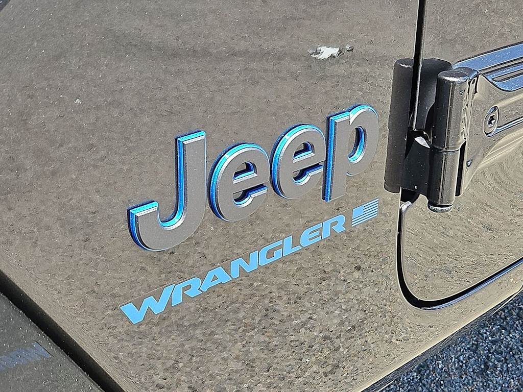 Thumbnail: 2025 Jeep Wrangler - 6