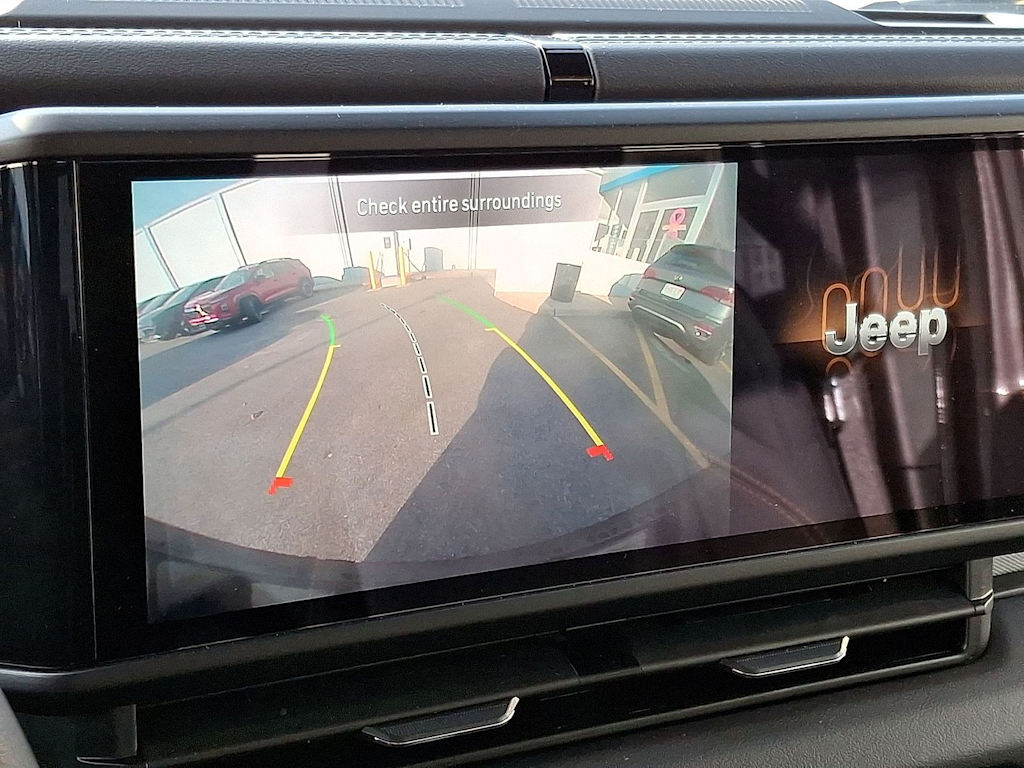 Thumbnail: 2025 Jeep Wrangler - 27