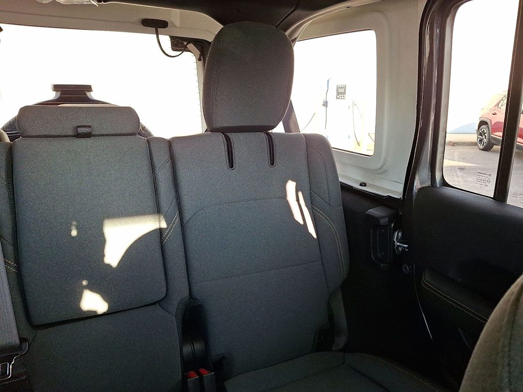 Thumbnail: 2025 Jeep Wrangler - 9