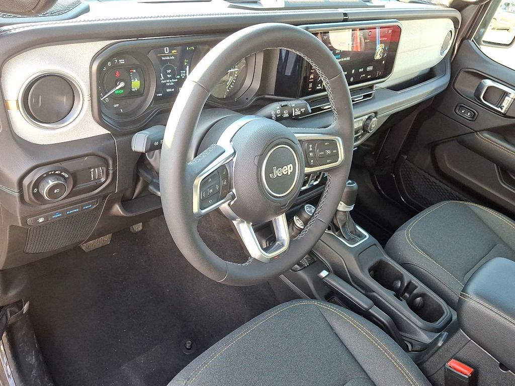 Thumbnail: 2025 Jeep Wrangler - 13