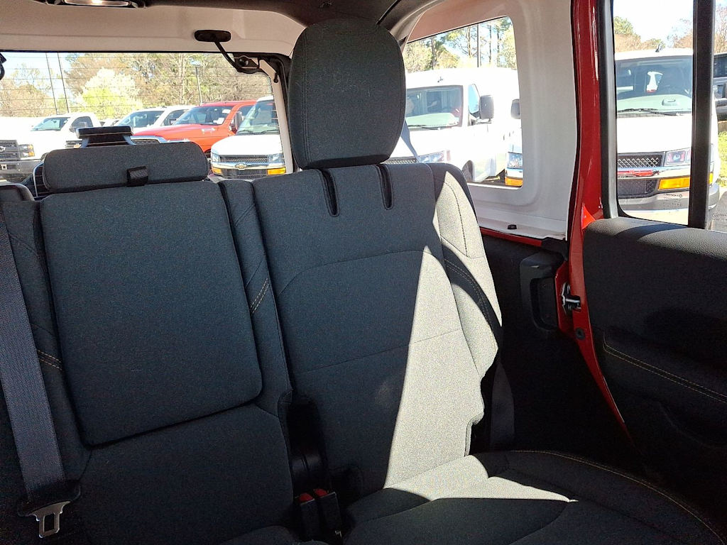 Thumbnail: 2025 Jeep Wrangler - 25