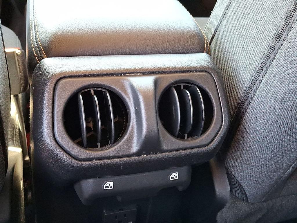 Thumbnail: 2025 Jeep Wrangler - 31