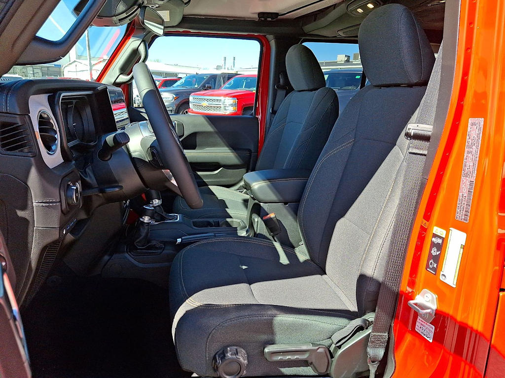 Thumbnail: 2025 Jeep Wrangler - 8