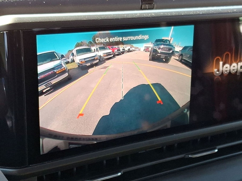 Thumbnail: 2025 Jeep Wrangler - 27