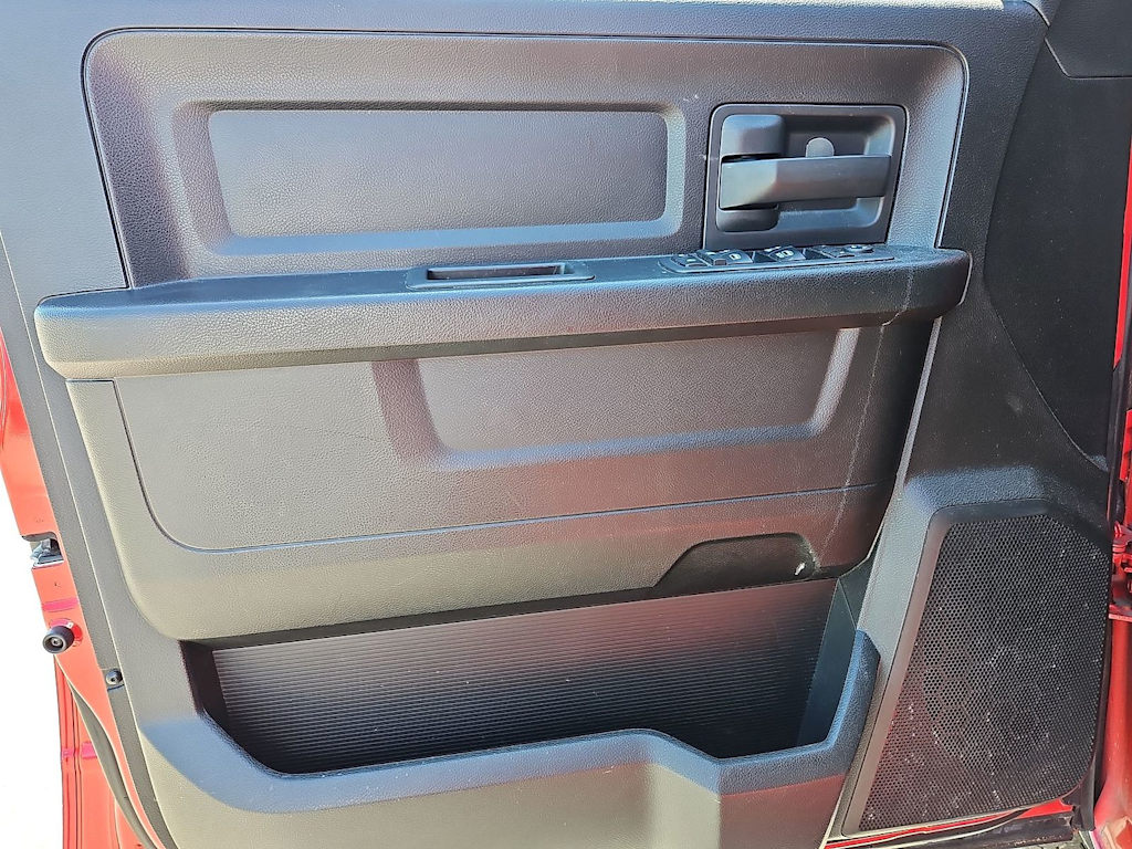 Thumbnail: 2019 RAM 1500 - 30