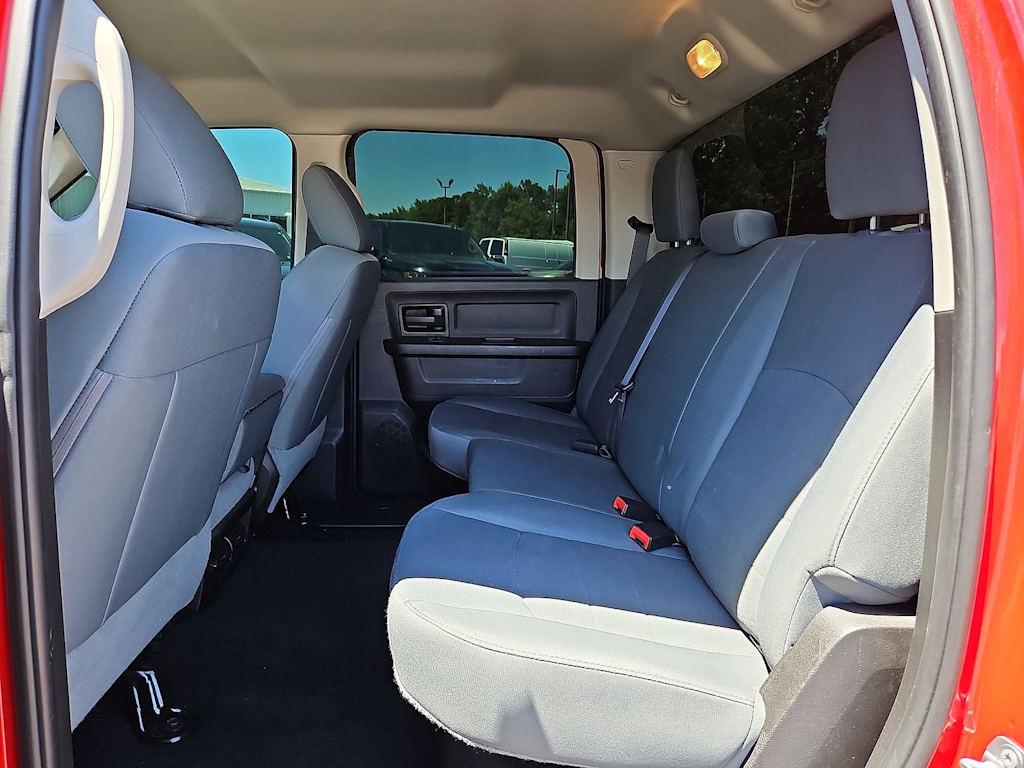 Thumbnail: 2019 RAM 1500 - 32