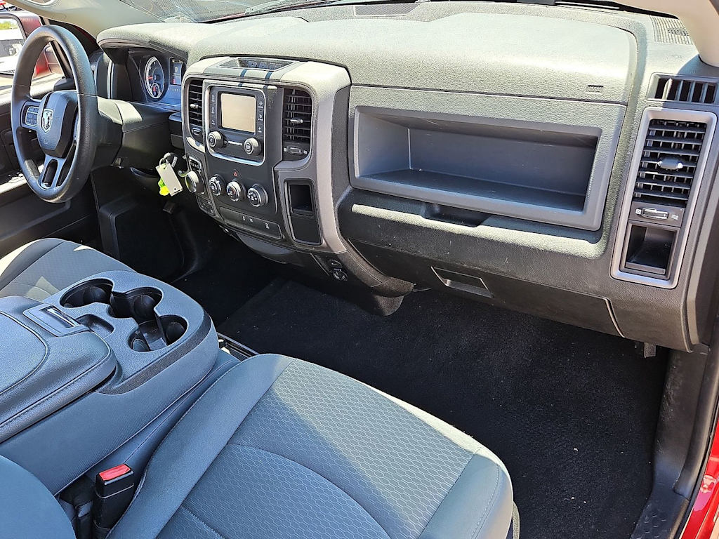 Thumbnail: 2019 RAM 1500 - 34