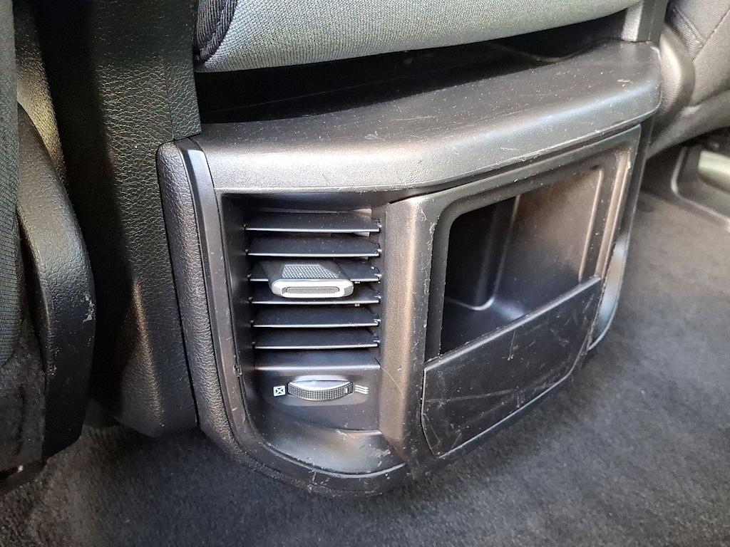 Thumbnail: 2020 RAM 1500 - 32