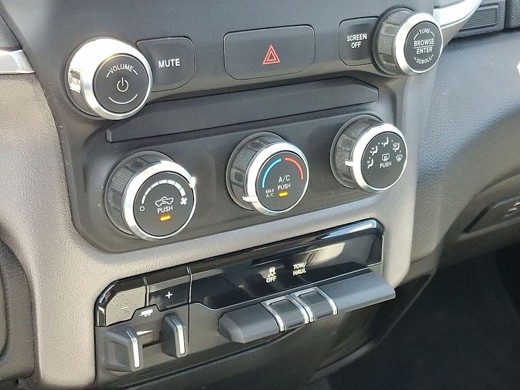 Thumbnail: 2020 RAM 1500 - 30