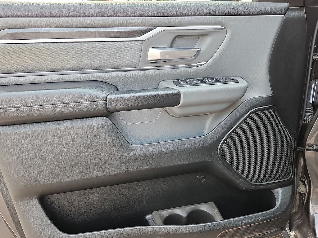 Thumbnail: 2019 RAM 1500 - 31