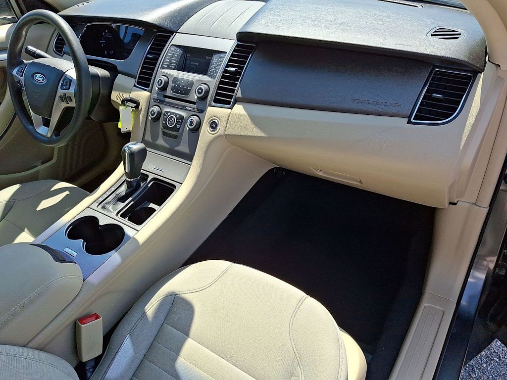 Thumbnail: 2018 Ford Taurus - 36