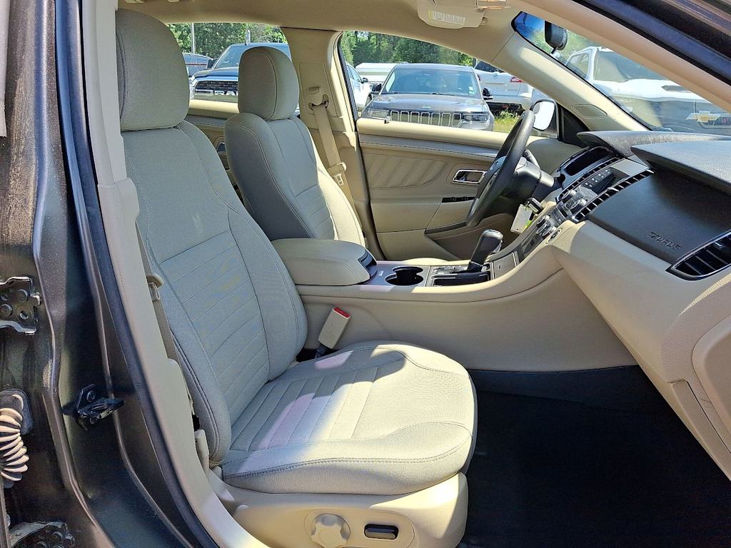 Thumbnail: 2018 Ford Taurus - 35