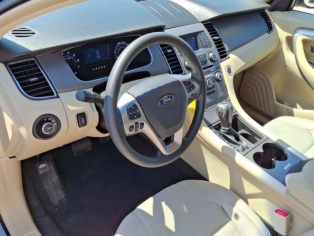 Thumbnail: 2018 Ford Taurus - 14