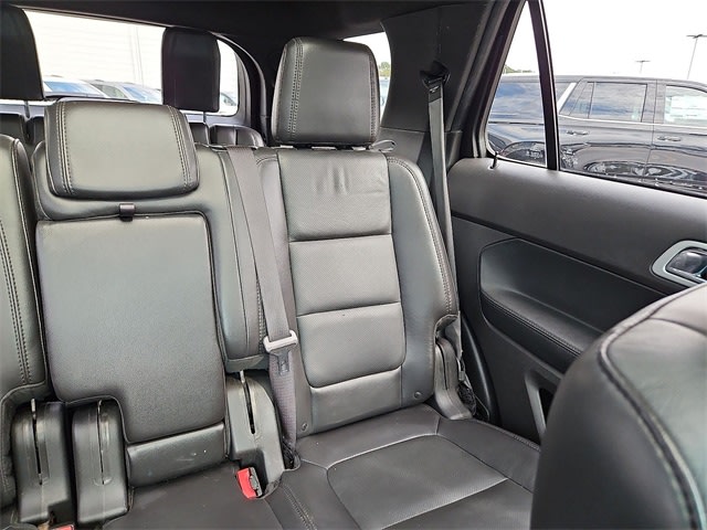 Thumbnail: 2014 Ford Explorer - 26