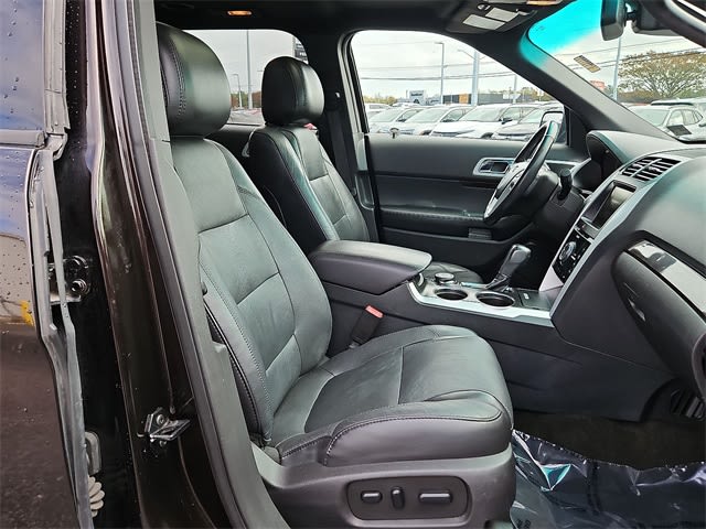 Thumbnail: 2014 Ford Explorer - 11