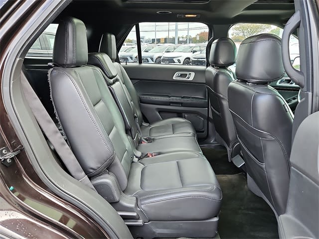 Thumbnail: 2014 Ford Explorer - 38