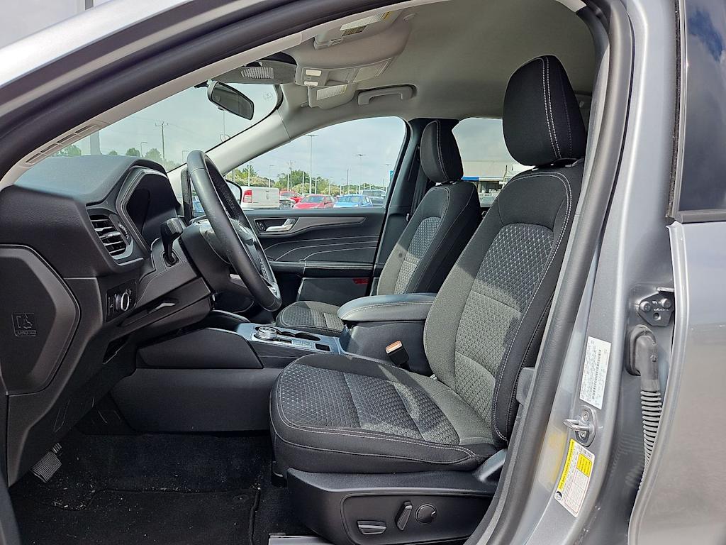 Thumbnail: 2023 Ford Escape - 8