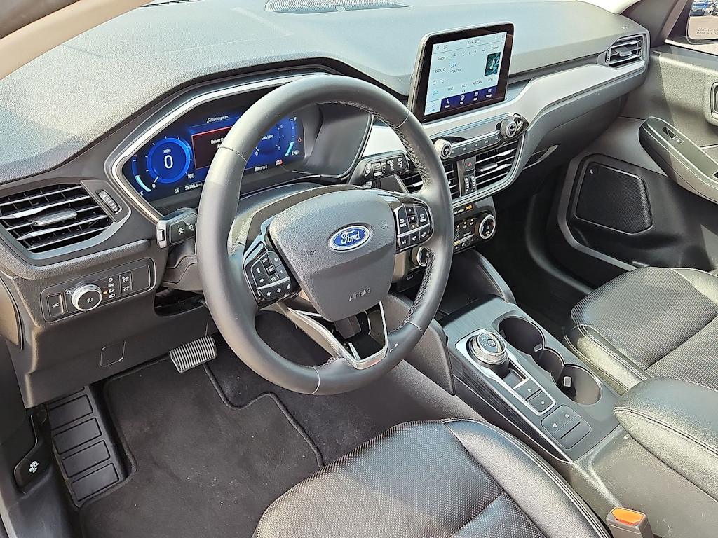 Thumbnail: 2022 Ford Escape - 13