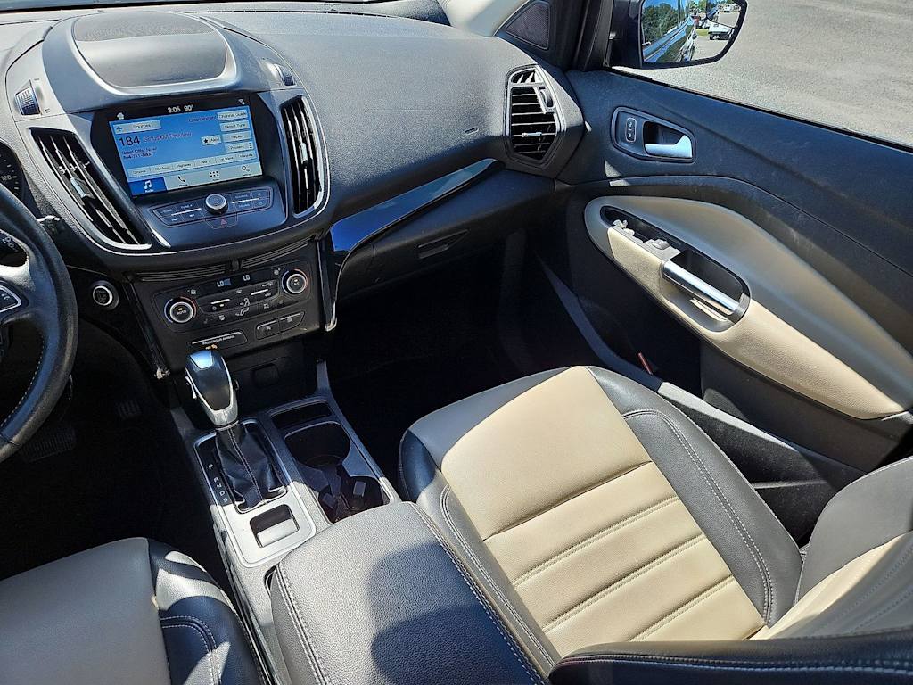 Thumbnail: 2019 Ford Escape - 11