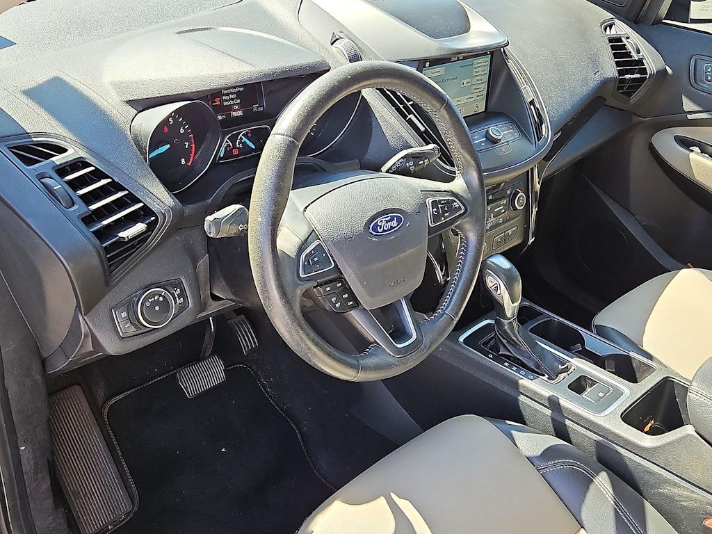 Thumbnail: 2019 Ford Escape - 12