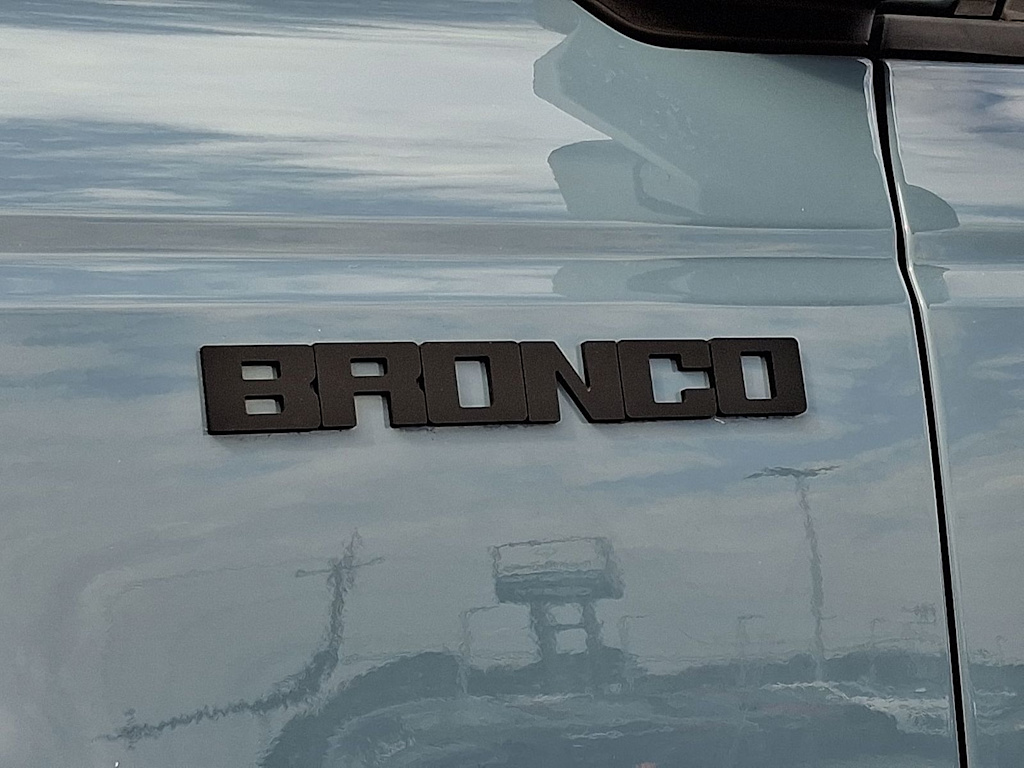 Thumbnail: 2023 Ford Bronco - 5