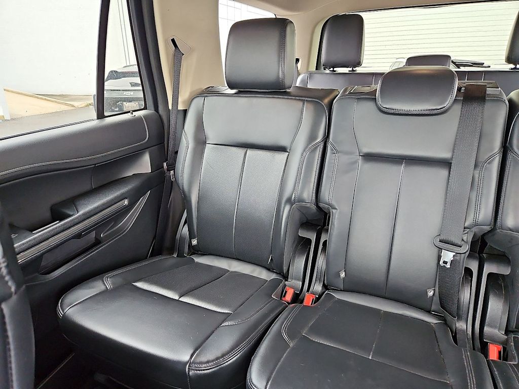 Thumbnail: 2022 Ford Expedition - 11