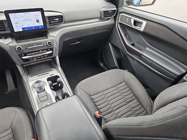 Thumbnail: 2020 Ford Explorer - 16