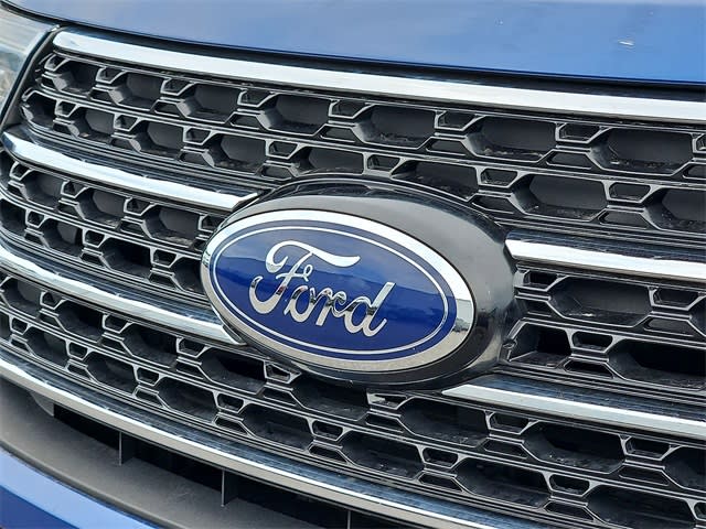 Thumbnail: 2020 Ford Explorer - 6