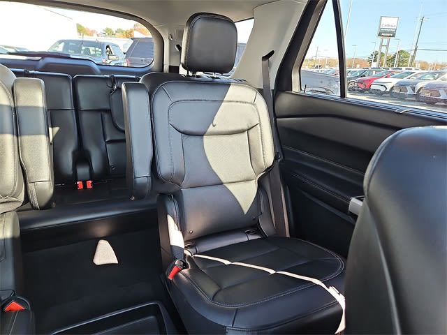 Thumbnail: 2020 Ford Explorer - 26