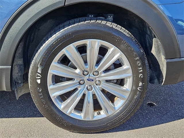 Thumbnail: 2020 Ford Explorer - 7