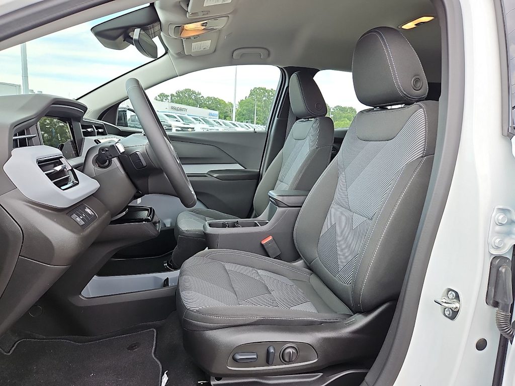 Thumbnail: 2027 Chevrolet Bolt EV - 9