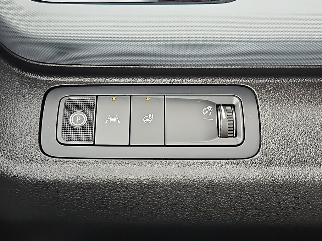 Thumbnail: 2027 Chevrolet Bolt EV - 19