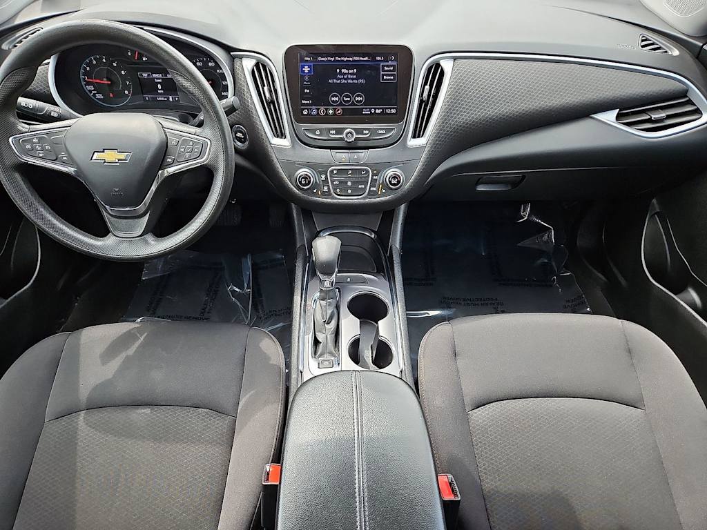 Thumbnail: 2023 Chevrolet Malibu - 9