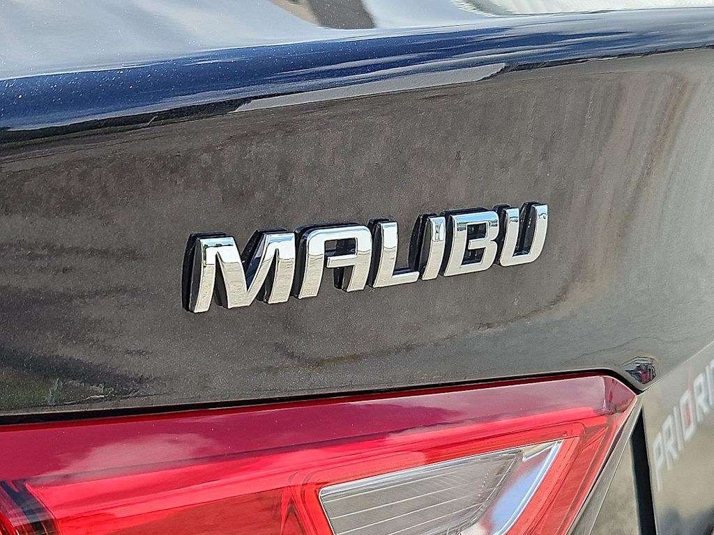 Thumbnail: 2023 Chevrolet Malibu - 6
