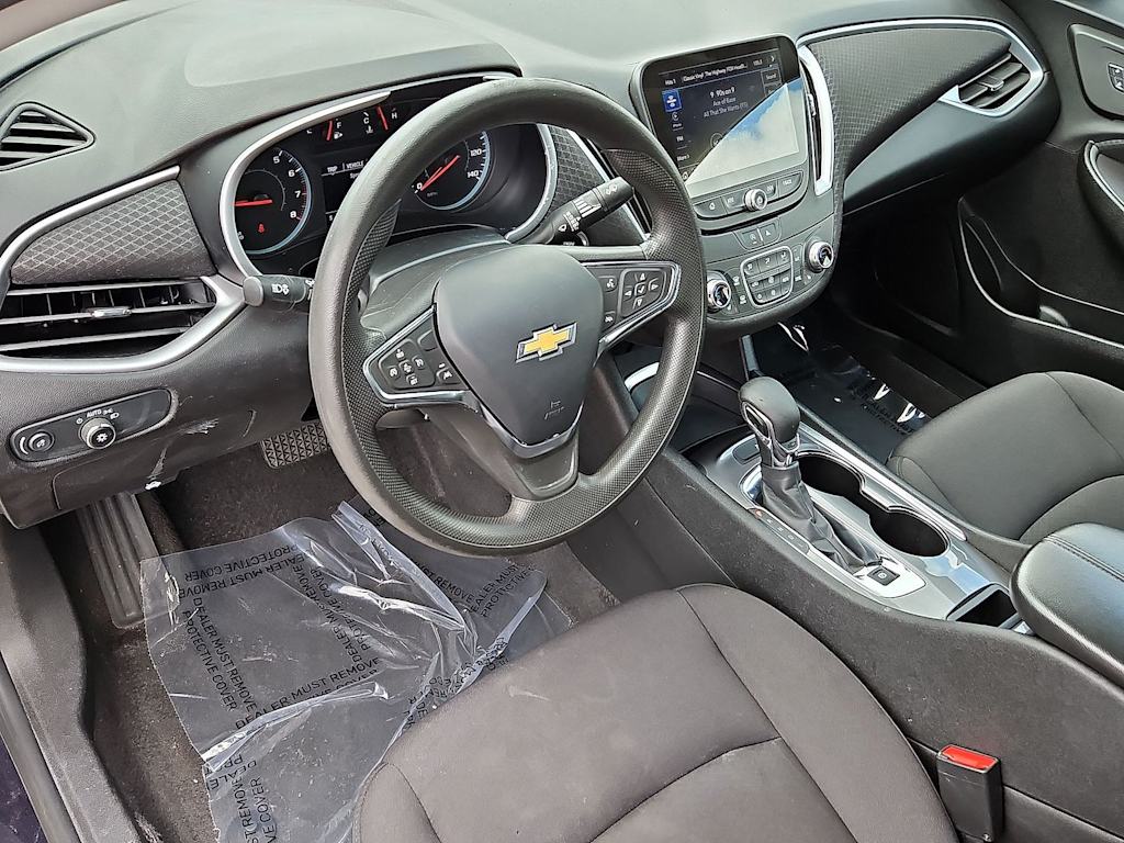 Thumbnail: 2023 Chevrolet Malibu - 13