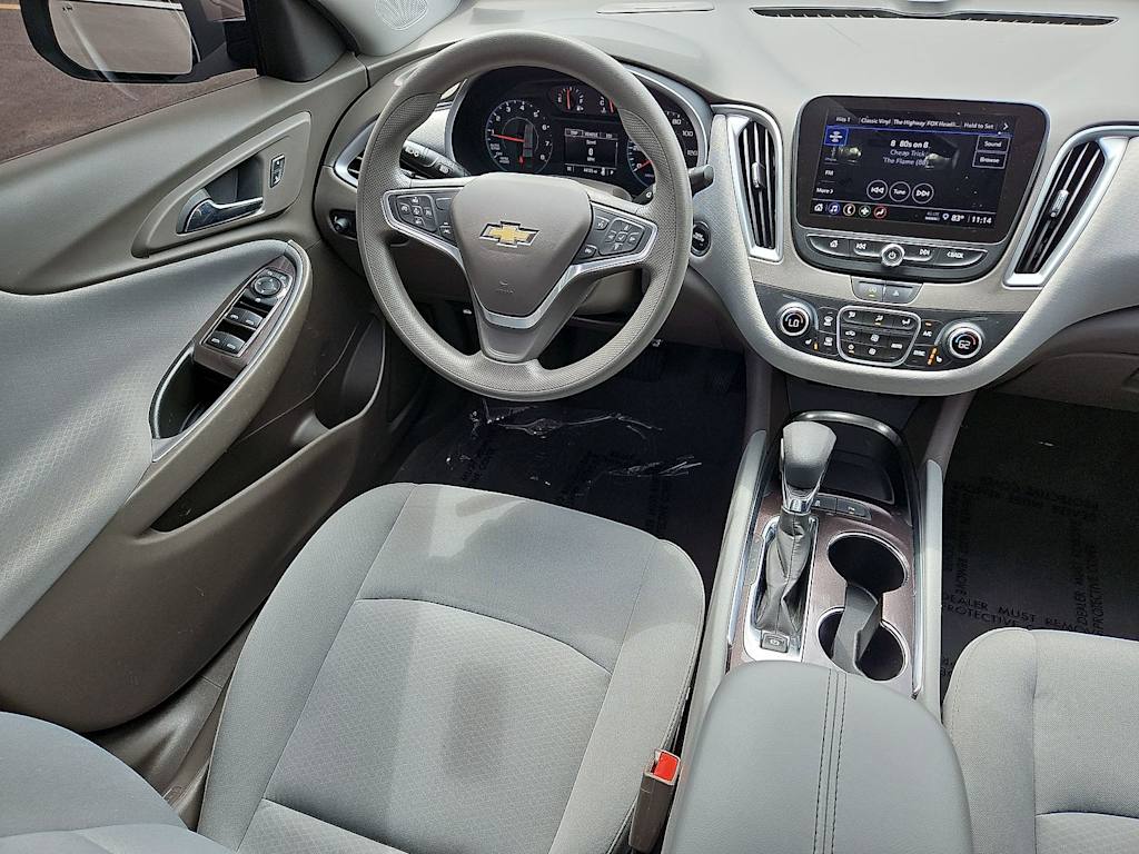 Thumbnail: 2023 Chevrolet Malibu - 2