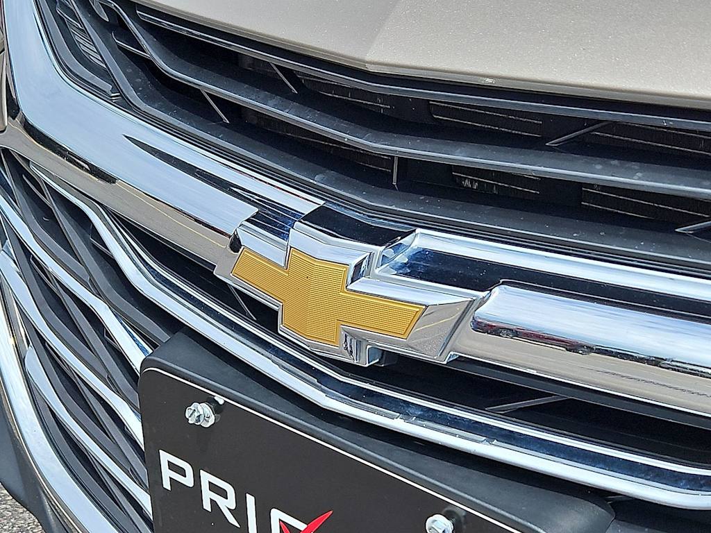 Thumbnail: 2023 Chevrolet Malibu - 5